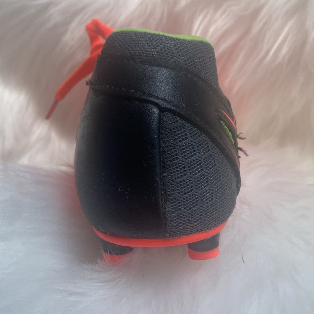 ‎Cleats - Picture 5 of 12